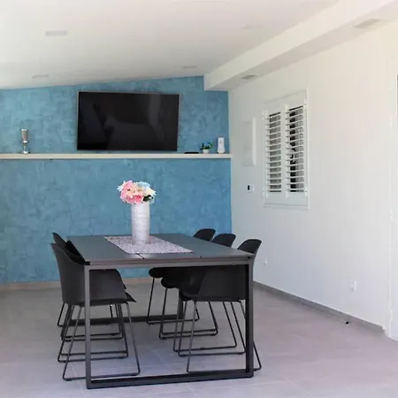 Ana Apartment Makarska