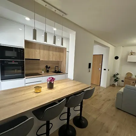 Ana Apartment